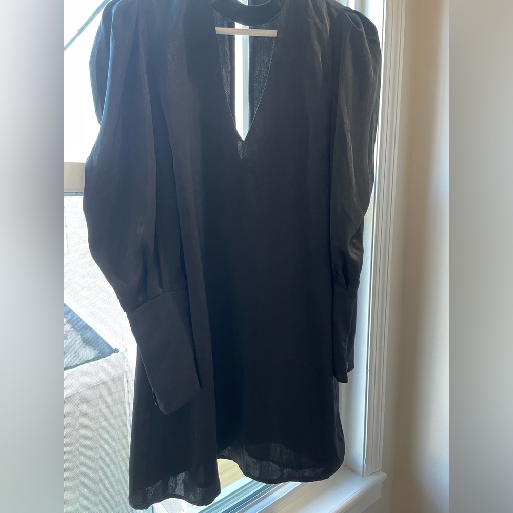Aqua Black Long Sleeve V-Neck Tunic